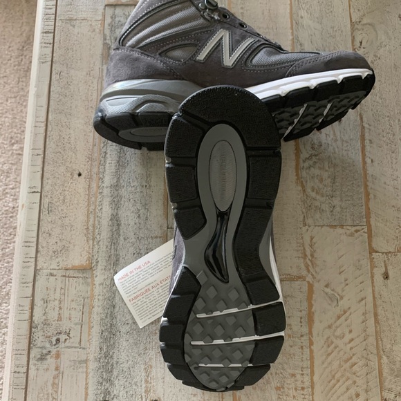 🌟NEW BALANCE🌟990v4 Mid-Cut SNKR BOOT - Picture 5 of 8